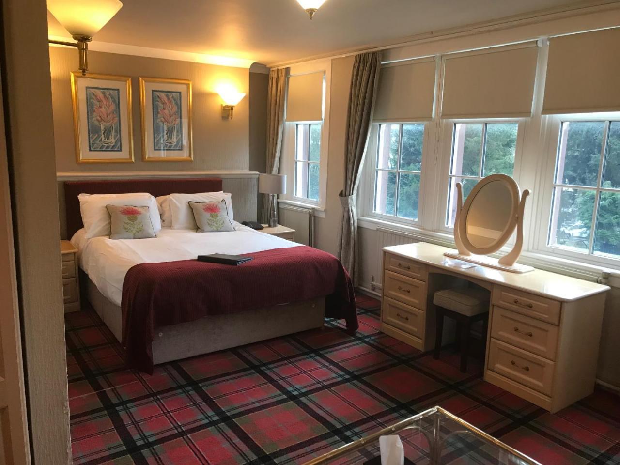 Kirkhouse Inn Strathblane Exterior foto